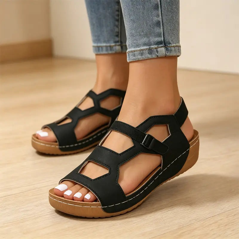👡 Sandale Romane cu Platformă și Decupaje Geometrice – Piele Moale, Barete Elastice, 3 Culori, Mărimi Maride la 36 la 43! ☀️✨