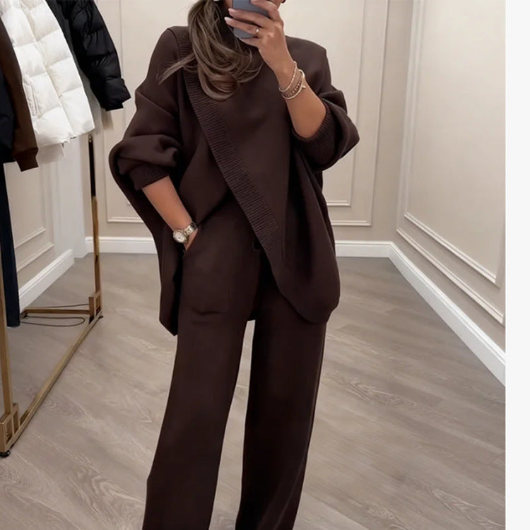🔥【Reducere la Produs Nou - În Curând la Prețul Original】🔥Set Tricotat Casual Modern【Pulover Asimetric + Pantaloni Lărguți】
