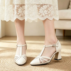✨Pantofi de Damă Eleganți din Piele Lăcuită cu Toc Gros – Design cu Vârf Ascuțit și Barete Împletite