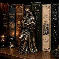 🧙‍♂️Statuetă Gotică din Rășină cu Moartea pentru Bibliotecă – Adaugă Mister și Eleganță Casei Tale!