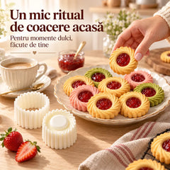 ✨ Formă Presabilă de Copt pentru Fursecuri cu Gem și Tarte (Model Floral 3D) 🍓 | 🍪 Rezultate Perfecte din 3 Pași · Antiaderentă · Cumpără 1 și Primești 1 CADOU 🎁 (Set 2 Buc)