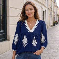 Tendințe Vară 2026! 👑 Bluză Elegantă în Stil Bohemian cu Imprimeu Digital și Decolteu în V 👚 5 Culori Disponibile (Mărimi S-2XL), Rafinament Fără Efort! ✨