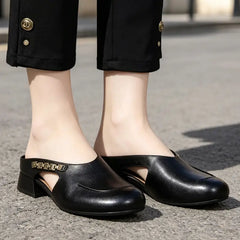 Mules de Damă Eleganți cu Toc Mic și Lanț Metalic – Pantofi de Vară Confortabili, Talpă Moale Antistres, Ameliorează Durerea de Picioare și Susține Arcul Piciorului