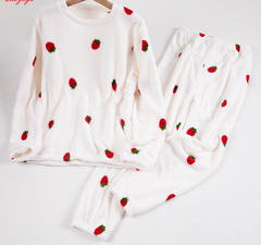 ☁️【Super Confortabil】🔥Pijama Caldă și Confortabilă din Fleece Coral
