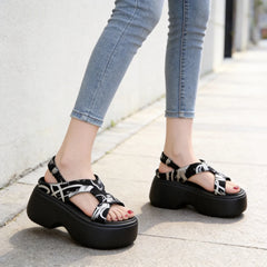 Sandale de Damă cu Talpă Groasă și Platformă, Model Modern cu Imprimeu Graffiti, Sandale Casual cu Barete Încrucișate, Pantofi de Vară