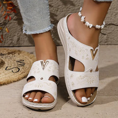 👡🌸Sandale elegante cu ornament metalic și model decupat decorativ