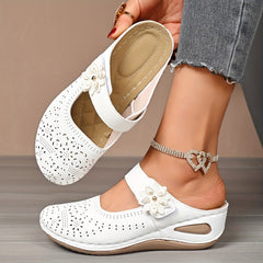 👡 Saboți Eleganți de Vară cu Decupaje Laser și Flori 3D – Piele Moale, Platformă Ușoară Anti-Șoc, 6 Culori, Mărimi Mari 36-43! 🌸☀️