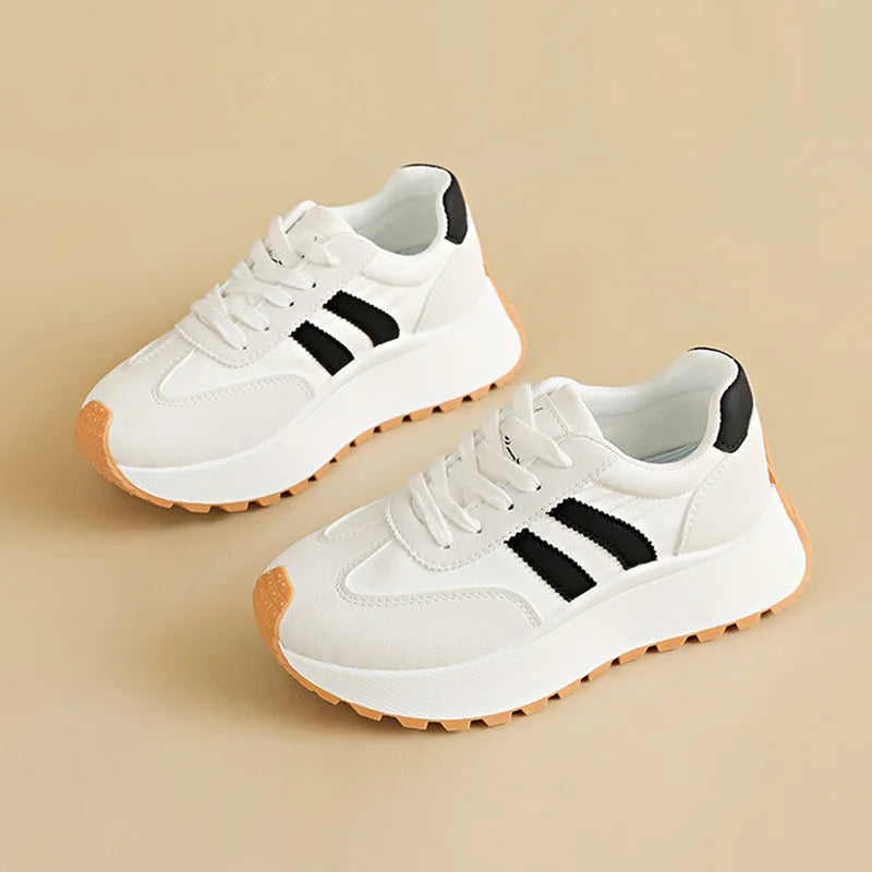 CADOU: 5 Perechi de Șosete la Orice Comandă! Pantofi Sport cu Platformă – Stil și Confort Maxim!