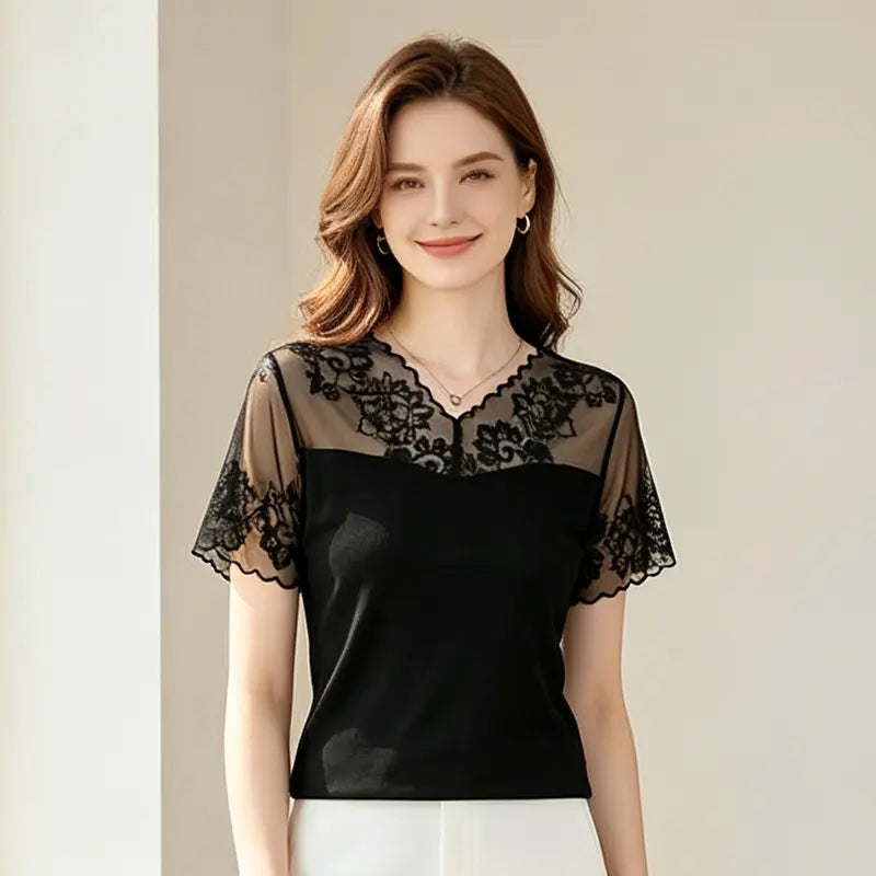 Noua Colecție 2026 ✨ Tricou Elegant cu Dantelă 🌸 Subțiază și Ascunde Imperfecțiunile!