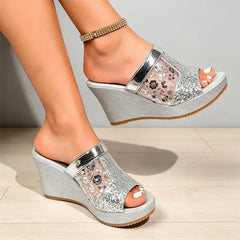 💎【Top 3 vânzări】Papuci eleganți cu paiete și plasă, cu platformă wedge
