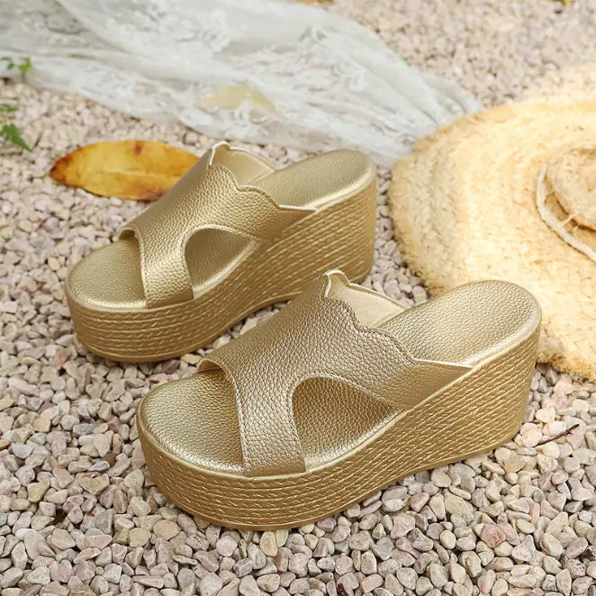 👡【+9 cm înălțime】Papuci eleganți și la modă, cu platformă groasă și talpă tip pană