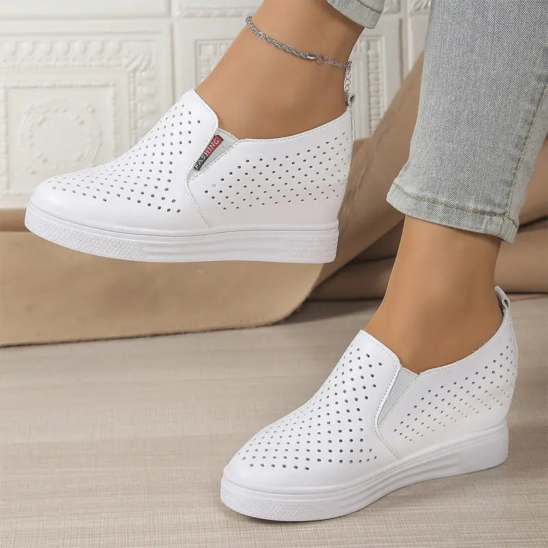 Pantofi Casual Slip-On cu Perforații: Înălțime Invizibilă și Confort Modern, Mărimi 35-41