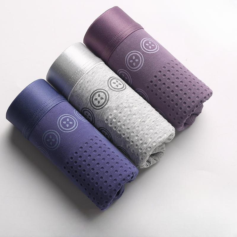👍🩲【Set de 3 boxeri respirabili și antibacterieni pentru bărbați】
