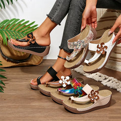 🌸【+6 cm înălțare】Sandale moderne tip flip-flop cu flori, cu platformă wedge